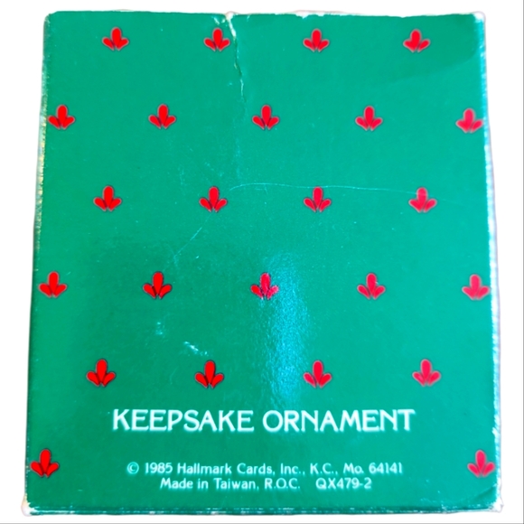 Vtg 1985 Hallmark 3th Collector's Series Keepsake Ornament Cinnamon Bear - Picture 3 of 3